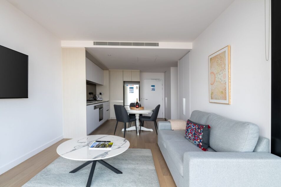 1 Bedroom Weekly Corporate Apartment at Melbourne Corporate Stays