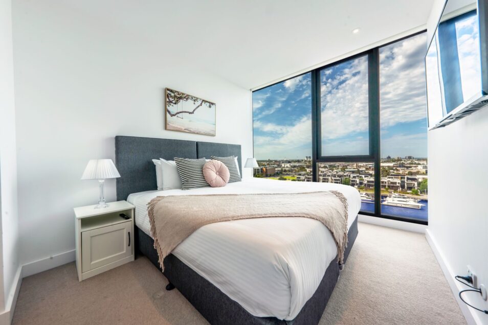 2 Bedroom Apartment for Weekly Business Stays
