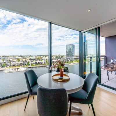 2 Week Corporate Accommodation in Melbourne