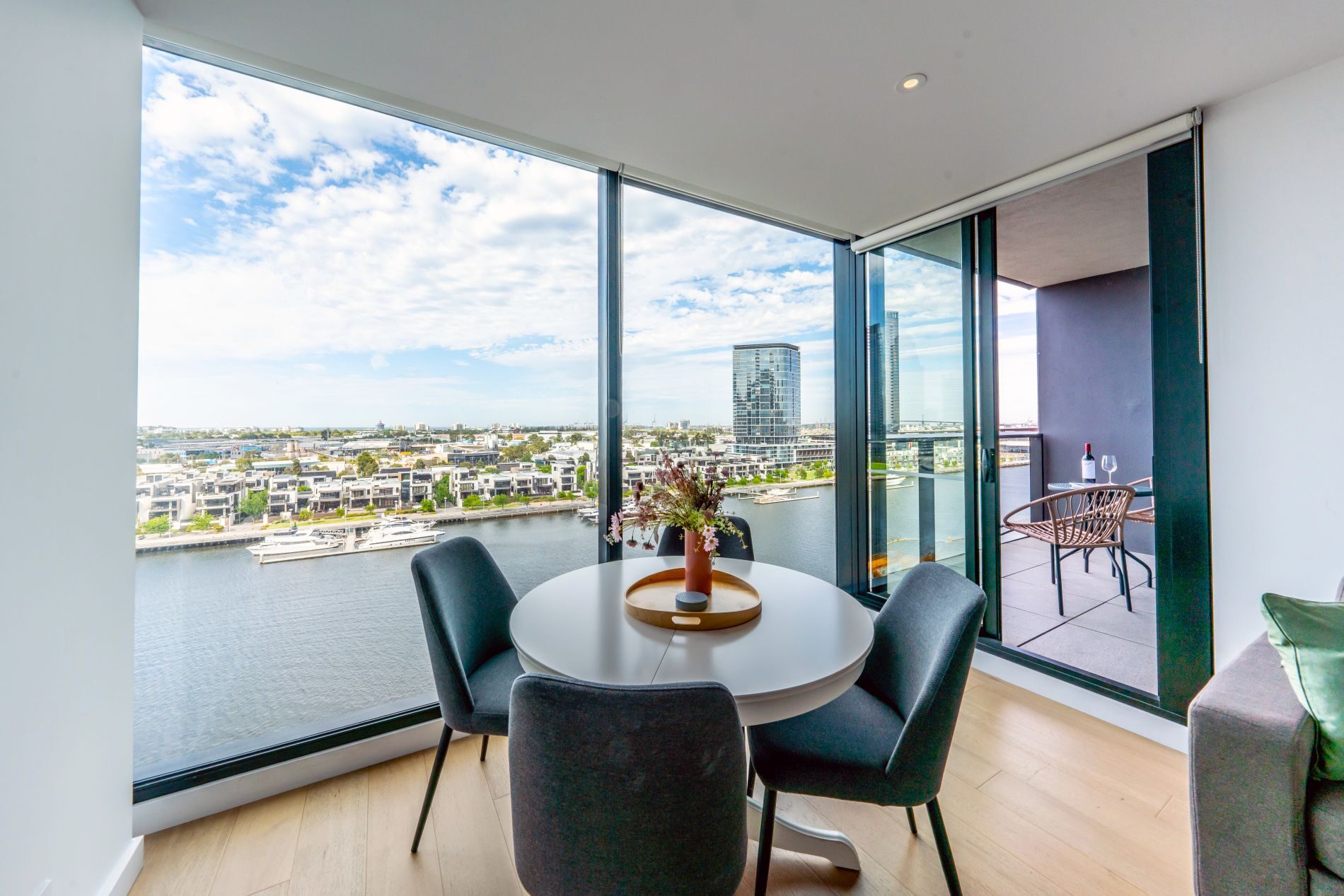 3 Week Corporate Accommodation in Melbourne